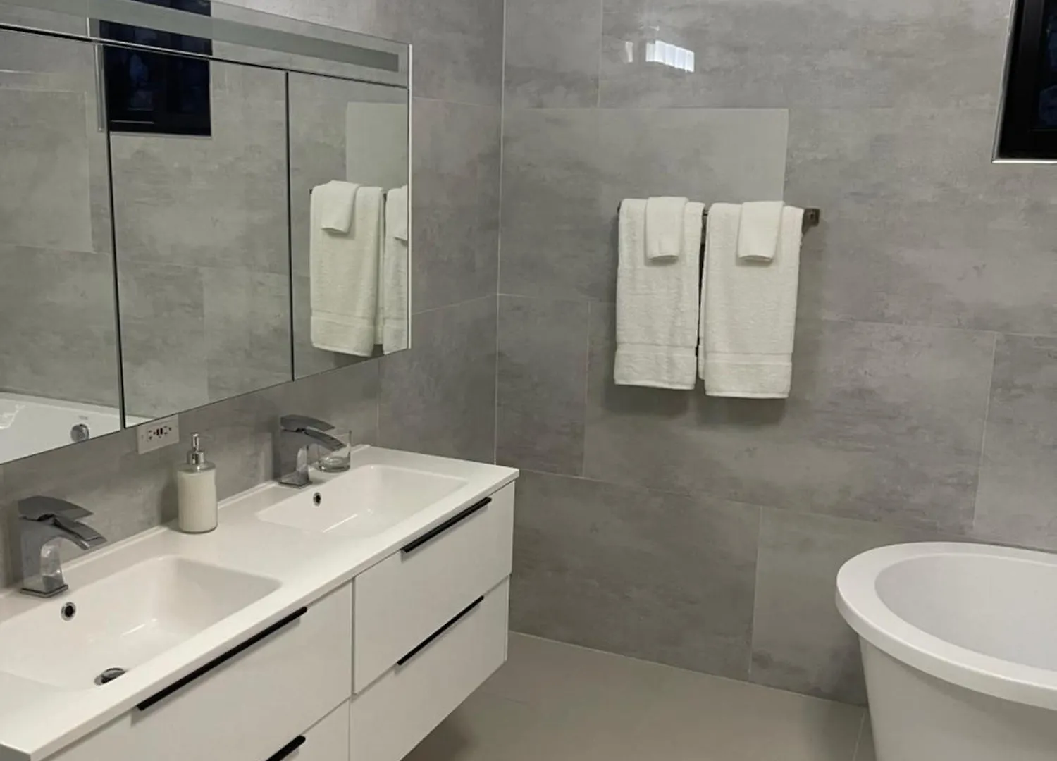 Sun Shine Luxury Villas 3 Bedroom Ocho Rios Jamaica