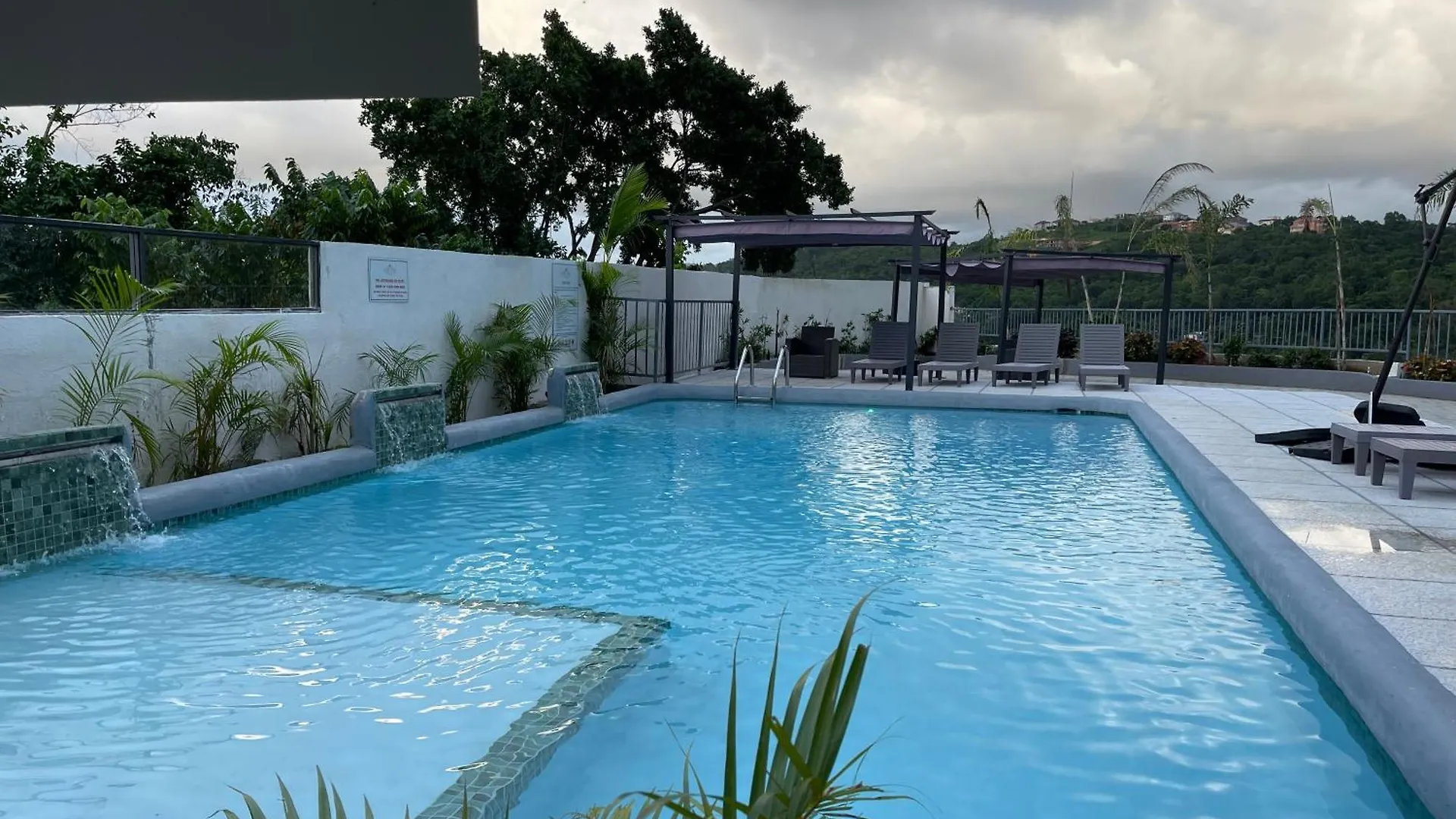 Sun Shine Luxury Villas 3 Bedroom Ocho Rios 0*,